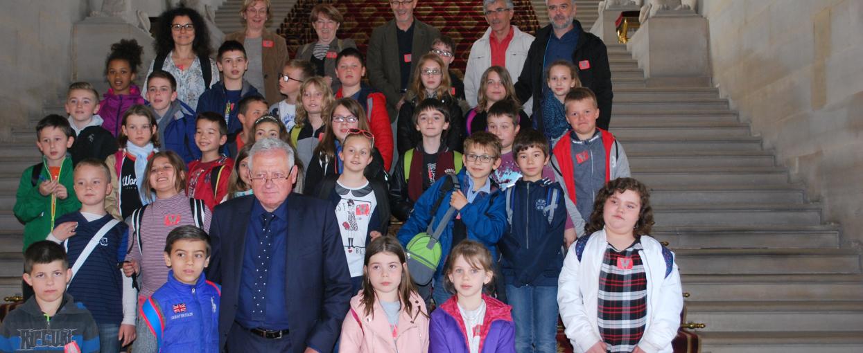 le sénat pour les élèves de saint-laurent